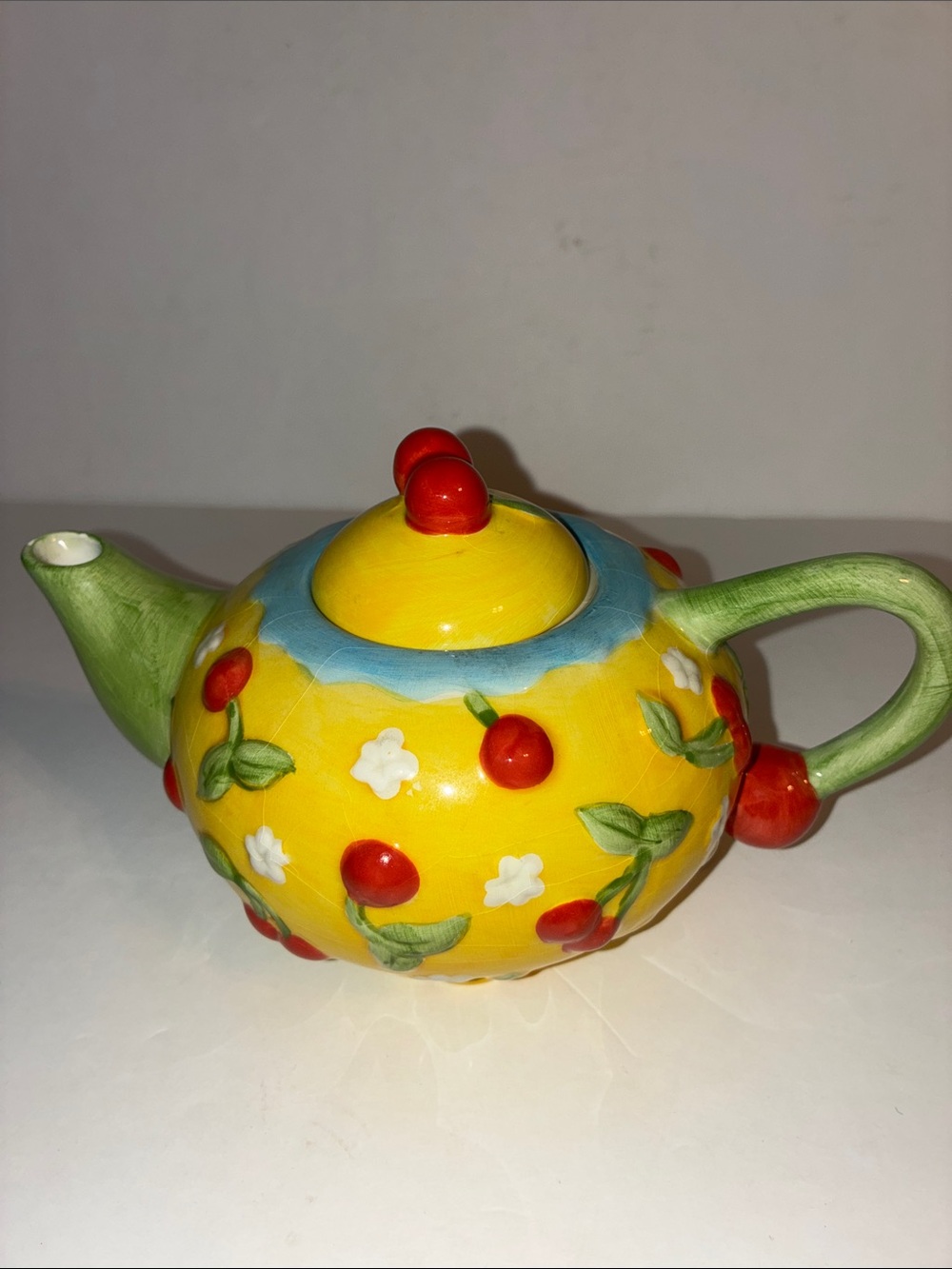 Oneida Country Bouquet, “Cherries Jubilee”, Mini Teapot
